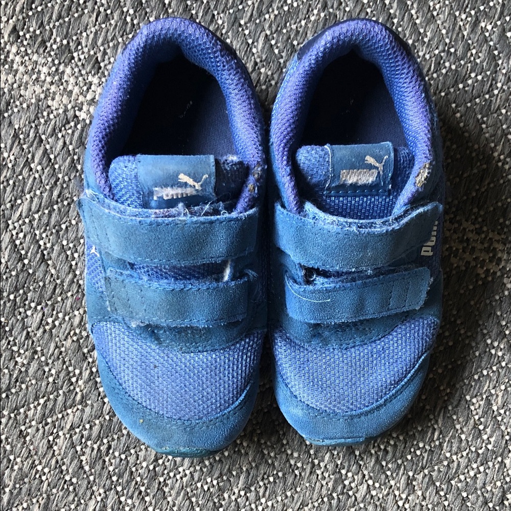 Puma Kids Blue Velcro Strap Sneakers - Picture 3 of 9